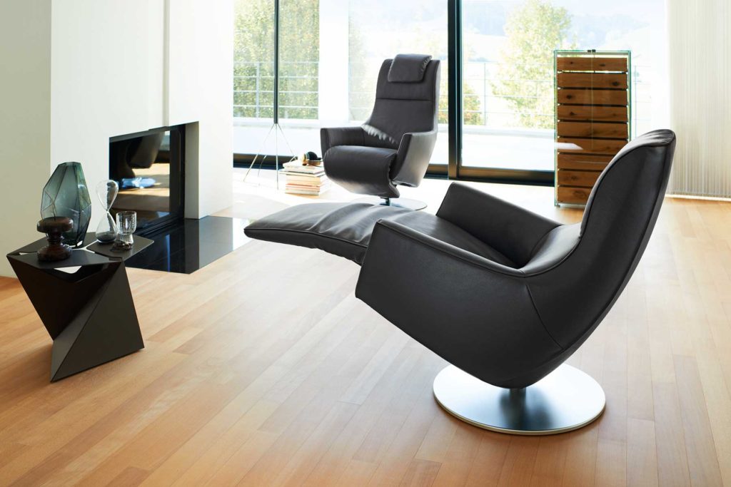 28: Unser Relax - der Aufstehhilfe und Design vereint