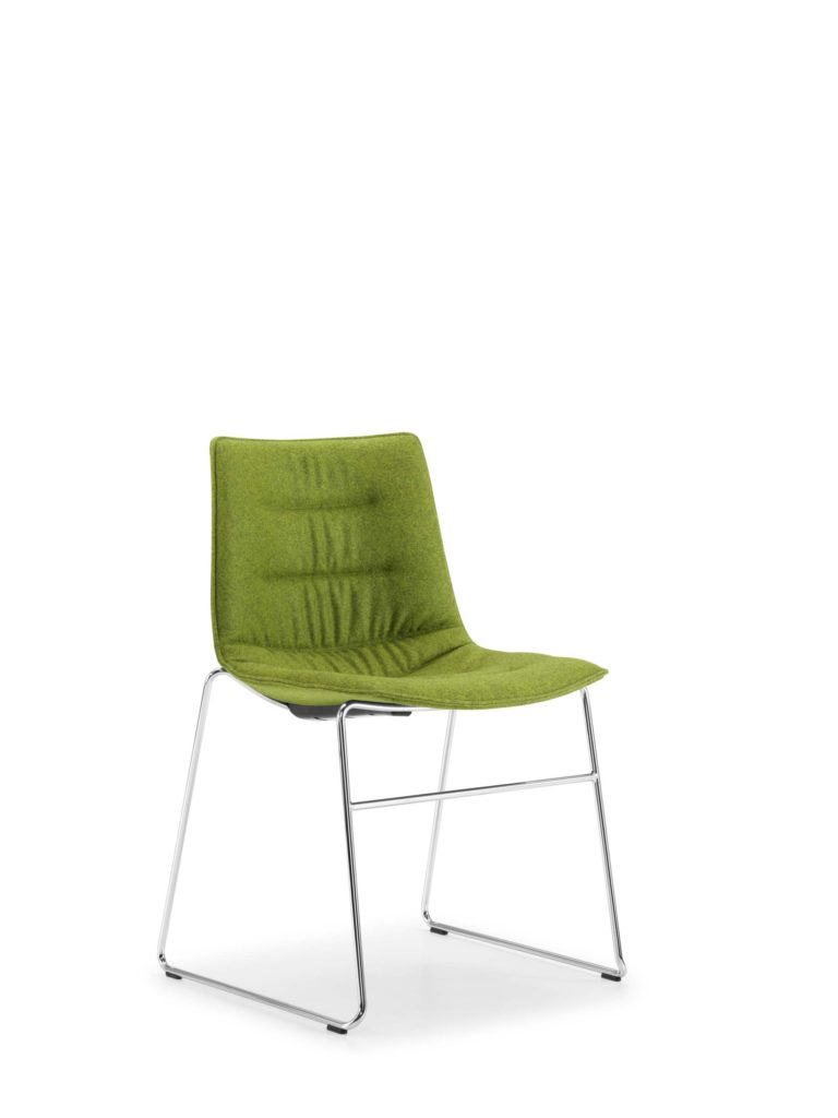 36: Elegant und bequem mit flexibler Sitzschale – in vielen Gestell- und Polstervarianten