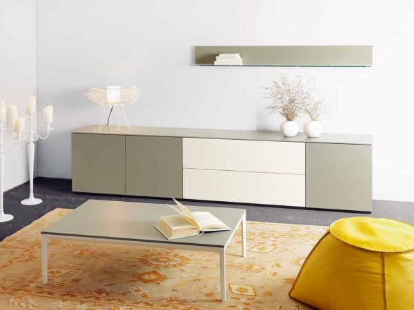 25: Sideboard mit zeitloser Farbgestaltung